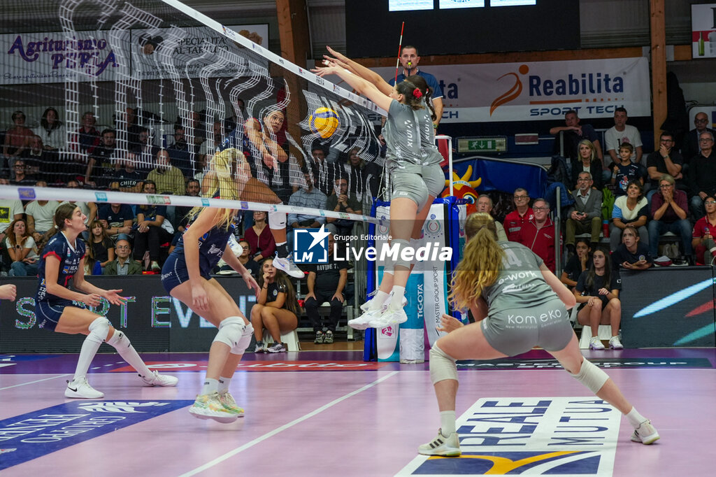 Reale Mutua Fenera Chieri '76 vs Uyba Volley Busto Arsizio - SERIE A1 WOMEN - VOLLEYBALL