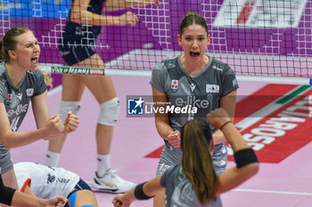 2024-10-30 - Serie A1 Tigota women: 5th match day Reale Mutua Fenera Chieri '76 against UYBA Volley Busto Arsizio - REALE MUTUA FENERA CHIERI '76 VS UYBA VOLLEY BUSTO ARSIZIO - SERIE A1 WOMEN - VOLLEYBALL