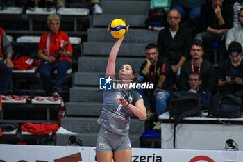 2024-10-30 - Serie A1 Tigota women: 5th match day Reale Mutua Fenera Chieri '76 against UYBA Volley Busto Arsizio - REALE MUTUA FENERA CHIERI '76 VS UYBA VOLLEY BUSTO ARSIZIO - SERIE A1 WOMEN - VOLLEYBALL