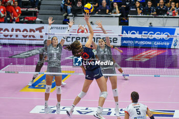 2024-10-30 - Serie A1 Tigota women: 5th match day Reale Mutua Fenera Chieri '76 against UYBA Volley Busto Arsizio - REALE MUTUA FENERA CHIERI '76 VS UYBA VOLLEY BUSTO ARSIZIO - SERIE A1 WOMEN - VOLLEYBALL