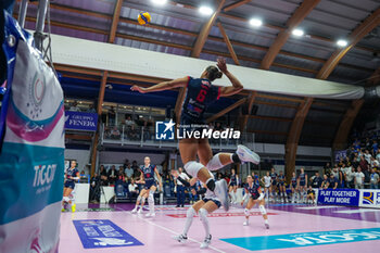 2024-10-30 - Serie A1 Tigota women: 5th match day Reale Mutua Fenera Chieri '76 against UYBA Volley Busto Arsizio - REALE MUTUA FENERA CHIERI '76 VS UYBA VOLLEY BUSTO ARSIZIO - SERIE A1 WOMEN - VOLLEYBALL