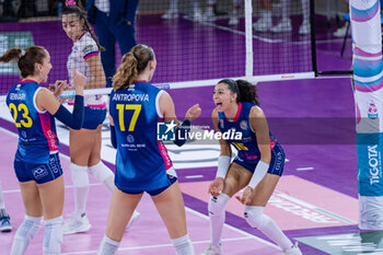 30/10/2024 - Ana Carolina da Silva (Savino Del Bene Scandicci) exultation - SAVINO DEL BENE SCANDICCI VS CDA VOLLEY TALMASSONS FVG - SERIE A1 FEMMINILE - VOLLEY