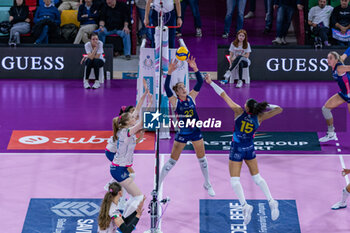 30/10/2024 - Giulia Gennari (Savino Del Bene Scandicci) and Ana Carolina da Silva (Savino Del Bene Scandicci) exultation - SAVINO DEL BENE SCANDICCI VS CDA VOLLEY TALMASSONS FVG - SERIE A1 FEMMINILE - VOLLEY