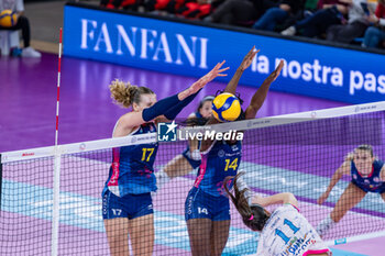 30/10/2024 - Monstrblock of Ekaterina Antropova (Savino Del Bene Scandicci) and Linda Nwakalor (Savino Del Bene Scandicci) - SAVINO DEL BENE SCANDICCI VS CDA VOLLEY TALMASSONS FVG - SERIE A1 FEMMINILE - VOLLEY