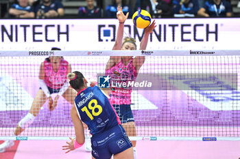 03/11/2024 - Images of the Prosecco Doc Imoco Conegliano and Savino Del Bene Scandicci match at PalaVerde Villorba (TV) - 3th Novembre 2024, during the VOLLEYBALL - SERIE A1 WOMEN - PROSECCO DOC IMOCO CONEGLIANO VS SAVINO DEL BENE SCANDICCI - SERIE A1 FEMMINILE - VOLLEY