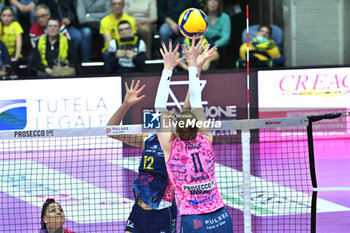 03/11/2024 - Images of the Prosecco Doc Imoco Conegliano and Savino Del Bene Scandicci match at PalaVerde Villorba (TV) - 3th Novembre 2024, during the VOLLEYBALL - SERIE A1 WOMEN - PROSECCO DOC IMOCO CONEGLIANO VS SAVINO DEL BENE SCANDICCI - SERIE A1 FEMMINILE - VOLLEY