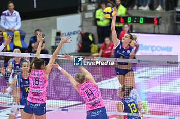 03/11/2024 - Images of the Prosecco Doc Imoco Conegliano and Savino Del Bene Scandicci match at PalaVerde Villorba (TV) - 3th Novembre 2024, during the VOLLEYBALL - SERIE A1 WOMEN - PROSECCO DOC IMOCO CONEGLIANO VS SAVINO DEL BENE SCANDICCI - SERIE A1 FEMMINILE - VOLLEY