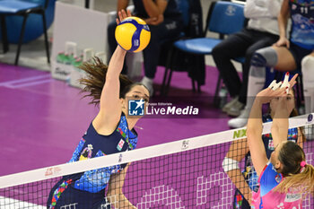 2024-11-03 - Bozan Butigan (il Bisonte Firenze) spike - IL BISONTE FIRENZE VS IGOR GORGONZOLA NOVARA - SERIE A1 WOMEN - VOLLEYBALL