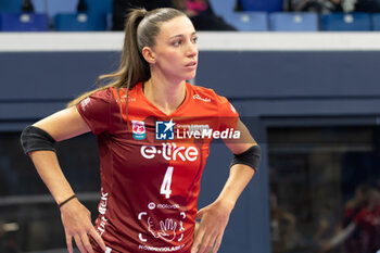 10/11/2024 - Rebecca Piva (Eurotek Uyba Busto Arsizio) during Volley Italian Championship Serie A Women 2024/25 match between Numia VeroVolley Milano and Uyba Busto Arsizio at Allianz Cloud, Milano, Italy on November 10, 2024	 - VERO VOLLEY MILANO VS UYBA VOLLEY BUSTO ARSIZIO - SERIE A1 FEMMINILE - VOLLEY