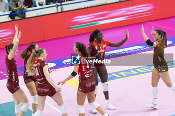 10/11/2024 - Happiness of Players of Eurotek Uyba Busto Arsizio during Volley Italian Championship Serie A Women 2024/25 match between Numia VeroVolley Milano and Uyba Busto Arsizio at Allianz Cloud, Milano, Italy on November 10, 2024	 - VERO VOLLEY MILANO VS UYBA VOLLEY BUSTO ARSIZIO - SERIE A1 FEMMINILE - VOLLEY