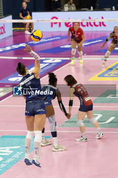 10/11/2024 - Helena Cazaute (Numia VeroVolley Milano) during Volley Italian Championship Serie A Women 2024/25 match between Numia VeroVolley Milano and Uyba Busto Arsizio at Allianz Cloud, Milano, Italy on November 10, 2024	 - VERO VOLLEY MILANO VS UYBA VOLLEY BUSTO ARSIZIO - SERIE A1 FEMMINILE - VOLLEY