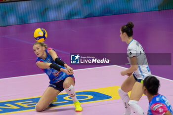 17/11/2024 - Lina Alsmeier (Igor Novara) during Volley Italian Championship Serie A Women 2024/25 match between Eurotek Uyba Busto Arsizio and Igor Novara at E-Work Arena, Busto Arsizio, Italy on November 17, 2024 - UYBA VOLLEY BUSTO ARSIZIO VS IGOR GORGONZOLA NOVARA - SERIE A1 FEMMINILE - VOLLEY