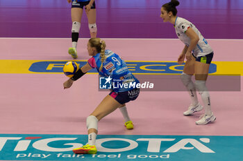 17/11/2024 - Lina Alsmeier (Igor Novara) during Volley Italian Championship Serie A Women 2024/25 match between Eurotek Uyba Busto Arsizio and Igor Novara at E-Work Arena, Busto Arsizio, Italy on November 17, 2024 - UYBA VOLLEY BUSTO ARSIZIO VS IGOR GORGONZOLA NOVARA - SERIE A1 FEMMINILE - VOLLEY