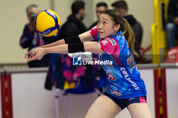 17/11/2024 - Mayu Ishikawa (Igor Novara) during Volley Italian Championship Serie A Women 2024/25 match between Eurotek Uyba Busto Arsizio and Igor Novara at E-Work Arena, Busto Arsizio, Italy on November 17, 2024 - UYBA VOLLEY BUSTO ARSIZIO VS IGOR GORGONZOLA NOVARA - SERIE A1 FEMMINILE - VOLLEY