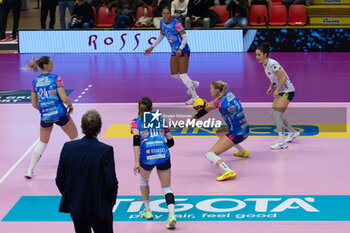 17/11/2024 - Lina Alsmeier (Igor Novara) during Volley Italian Championship Serie A Women 2024/25 match between Eurotek Uyba Busto Arsizio and Igor Novara at E-Work Arena, Busto Arsizio, Italy on November 17, 2024 - UYBA VOLLEY BUSTO ARSIZIO VS IGOR GORGONZOLA NOVARA - SERIE A1 FEMMINILE - VOLLEY