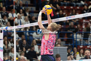 2024-11-22 - Joanna Wolosz (Prosecco Doc Imoco Conegliano) during Volley Italian Championship Serie A Women 2024/25 match between Numia VeroVolley Milano and Prosecco Doc Imoco Conegliano at Unipol Forum, Assago (MI), Italy on November 22, 2024 - VERO VOLLEY MILANO VS PROSECCO DOC IMOCO CONEGLIANO - SERIE A1 WOMEN - VOLLEYBALL