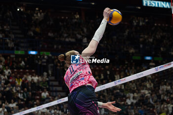 2024-11-22 - Isabelle Haak (Prosecco Doc Imoco Conegliano) during Volley Italian Championship Serie A Women 2024/25 match between Numia VeroVolley Milano and Prosecco Doc Imoco Conegliano at Unipol Forum, Assago (MI), Italy on November 22, 2024 - VERO VOLLEY MILANO VS PROSECCO DOC IMOCO CONEGLIANO - SERIE A1 WOMEN - VOLLEYBALL