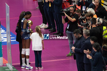 2024-11-22 - Paola Egonu (Numia VeroVolley Milano) top scorer serie A1 2023-2024 during Volley Italian Championship Serie A Women 2024/25 match between Numia VeroVolley Milano and Prosecco Doc Imoco Conegliano at Unipol Forum, Assago (MI), Italy on November 22, 2024 - VERO VOLLEY MILANO VS PROSECCO DOC IMOCO CONEGLIANO - SERIE A1 WOMEN - VOLLEYBALL