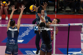 2024-11-22 - Gabriela Braga Guimaraes (Prosecco Doc Imoco Conegliano) during Volley Italian Championship Serie A Women 2024/25 match between Numia VeroVolley Milano and Prosecco Doc Imoco Conegliano at Unipol Forum, Assago (MI), Italy on November 22, 2024 - VERO VOLLEY MILANO VS PROSECCO DOC IMOCO CONEGLIANO - SERIE A1 WOMEN - VOLLEYBALL