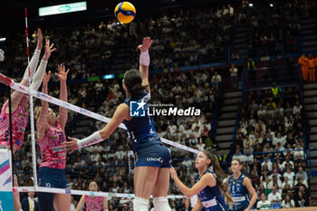 2024-11-22 - Helena Cazaute (Numia VeroVolley Milano) during Volley Italian Championship Serie A Women 2024/25 match between Numia VeroVolley Milano and Prosecco Doc Imoco Conegliano at Unipol Forum, Assago (MI), Italy on November 22, 2024 - VERO VOLLEY MILANO VS PROSECCO DOC IMOCO CONEGLIANO - SERIE A1 WOMEN - VOLLEYBALL