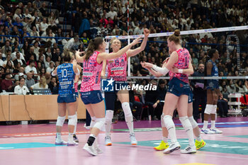 2024-11-22 - Exultation of pl2\ during Volley Italian Championship Serie A Women 2024/25 match between Numia VeroVolley Milano and Prosecco Doc Imoco Conegliano at Unipol Forum, Assago (MI), Italy on November 22, 2024 - VERO VOLLEY MILANO VS PROSECCO DOC IMOCO CONEGLIANO - SERIE A1 WOMEN - VOLLEYBALL