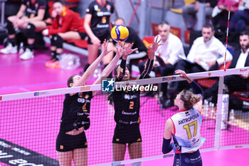 2024-11-23 - Roma Volley block - ROMA VOLLEY VS SAVINO DEL BENE SCANDICCI - SERIE A1 WOMEN - VOLLEYBALL