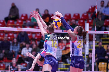 2024-11-23 - Savino del Bene Scandicci block - ROMA VOLLEY VS SAVINO DEL BENE SCANDICCI - SERIE A1 WOMEN - VOLLEYBALL