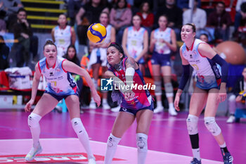 2024-11-23 - Brenda Castillo (Savino del Bene Scandicci) - ROMA VOLLEY VS SAVINO DEL BENE SCANDICCI - SERIE A1 WOMEN - VOLLEYBALL