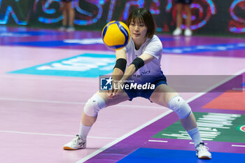 2024-10-16 - Satomi Fukudome (Numia VeroVolley Milano) during Volley Italian Championship Serie A Women 2024/25 between Numia VeroVolley Milano and Reale Mutua Fenera Chieri at Opiquad Arena, Monza, Italy on October 16, 2024 - VERO VOLLEY MILANO VS REALE MUTUA FENERA CHIERI '76 - SERIE A1 WOMEN - VOLLEYBALL