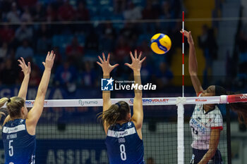 2024-10-16 - Loveth Oghosasere Omoruyi (Fenera Chieri '76) during Volley Italian Championship Serie A Women 2024/25 between Numia VeroVolley Milano and Reale Mutua Fenera Chieri at Opiquad Arena, Monza, Italy on October 16, 2024 - VERO VOLLEY MILANO VS REALE MUTUA FENERA CHIERI '76 - SERIE A1 WOMEN - VOLLEYBALL