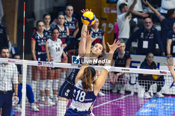 2024-10-20 - Day 3 of Serie A1 Tigota women's volleyball, match between Reale Mutua Fenera Chieri'76 against Il Bisonte Firenze - REALE MUTUA FENERA CHIERI '76 VS IL BISONTE FIRENZE - SERIE A1 WOMEN - VOLLEYBALL