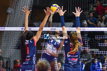 2024-10-20 - Day 3 of Serie A1 Tigota women's volleyball, match between Reale Mutua Fenera Chieri'76 against Il Bisonte Firenze - REALE MUTUA FENERA CHIERI '76 VS IL BISONTE FIRENZE - SERIE A1 WOMEN - VOLLEYBALL