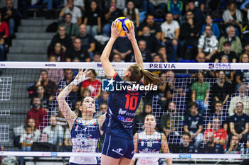 2024-10-20 - Day 3 of Serie A1 Tigota women's volleyball, match between Reale Mutua Fenera Chieri'76 against Il Bisonte Firenze - REALE MUTUA FENERA CHIERI '76 VS IL BISONTE FIRENZE - SERIE A1 WOMEN - VOLLEYBALL