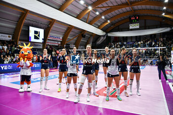 2024-10-20 - Reale Mutua Fenera Chieri '76 wins Day 3 of the Serie A1 Tigota women's volleyball against Il Bisonte Firenze at the Tie Break by 3 to 2 - REALE MUTUA FENERA CHIERI '76 VS IL BISONTE FIRENZE - SERIE A1 WOMEN - VOLLEYBALL