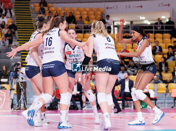 30/10/2024 - Volley Bergamo during the 5th round of the Serie A1 Women's Volleyball Championship between Roma Volley Club and Volley Bergamo on oct 30, 2024 at the Palazzetto dello Sport in Rome. - ROMA VOLLEY VS VOLLEY BERGAMO 1991 - SERIE A1 FEMMINILE - VOLLEY