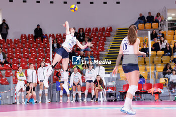 30/10/2024 - Linda Manfredini of Volley Bergamo, Michaela Mlejnkova of Volley Bergamo during the 5th round of the Serie A1 Women's Volleyball Championship between Roma Volley Club and Volley Bergamo on oct 30, 2024 at the Palazzetto dello Sport in Rome. - ROMA VOLLEY VS VOLLEY BERGAMO 1991 - SERIE A1 FEMMINILE - VOLLEY