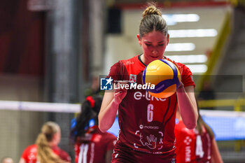 2024-11-17 - Silke Van Avermaet #6 of UYBA Eurotek Volley Busto Arsizio seen in action during Volley Serie A women 2024/25 match between UYBA Eurotek Volley Busto Arsizio and Igor Gorgonzola Novara at E-Work Arena. Final score UYBA Eurotek Volley Busto Arsizio 3 | 0 Igor Gorgonzola Novara - UYBA VOLLEY BUSTO ARSIZIO VS IGOR GORGONZOLA NOVARA - SERIE A1 WOMEN - VOLLEYBALL