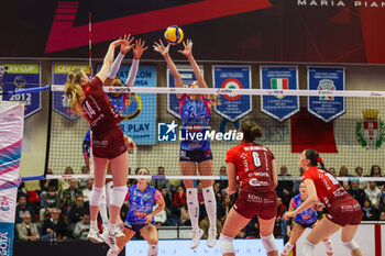 2024-11-17 - Laura Kunzler #14 of UYBA Eurotek Volley Busto Arsizio seen in action during Volley Serie A women 2024/25 match between UYBA Eurotek Volley Busto Arsizio and Igor Gorgonzola Novara at E-Work Arena. Final score UYBA Eurotek Volley Busto Arsizio 3 | 0 Igor Gorgonzola Novara - UYBA VOLLEY BUSTO ARSIZIO VS IGOR GORGONZOLA NOVARA - SERIE A1 WOMEN - VOLLEYBALL