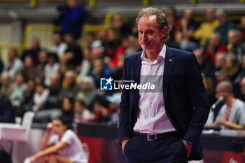 2024-11-17 - Lorenzo Bernardi head coach of Igor Gorgonzola Novara reacts during Volley Serie A women 2024/25 match between UYBA Eurotek Volley Busto Arsizio and Igor Gorgonzola Novara at E-Work Arena. Final score UYBA Eurotek Volley Busto Arsizio 3 | 0 Igor Gorgonzola Novara - UYBA VOLLEY BUSTO ARSIZIO VS IGOR GORGONZOLA NOVARA - SERIE A1 WOMEN - VOLLEYBALL