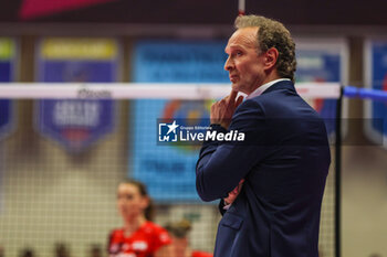 2024-11-17 - Lorenzo Bernardi head coach of Igor Gorgonzola Novara looks on during Volley Serie A women 2024/25 match between UYBA Eurotek Volley Busto Arsizio and Igor Gorgonzola Novara at E-Work Arena. Final score UYBA Eurotek Volley Busto Arsizio 3 | 0 Igor Gorgonzola Novara - UYBA VOLLEY BUSTO ARSIZIO VS IGOR GORGONZOLA NOVARA - SERIE A1 WOMEN - VOLLEYBALL