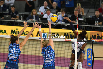 2024-09-28 - Myriam Sylla of Vero Volley Milano in action during the Supercoppa Fineco Lega Volley Femminile between Prosecco Doc Imoco Conegliano Vs Vero Volley Milano at Palazzo dello Sport on September 28, 2024 in Rome, Italy. - PROSECCO DOC IMOCO CONEGLIANO VS VERO VOLLEY MILANO - WOMEN SUPERCOPPA - VOLLEYBALL