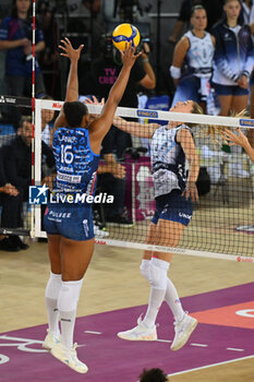 2024-09-28 - Nika Daalderop of Vero Volley Milano in action during the Supercoppa Fineco Lega Volley Femminile between Prosecco Doc Imoco Conegliano Vs Vero Volley Milano at Palazzo dello Sport on September 28, 2024 in Rome, Italy. - PROSECCO DOC IMOCO CONEGLIANO VS VERO VOLLEY MILANO - WOMEN SUPERCOPPA - VOLLEYBALL