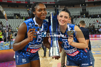 2024-09-28 - Merit Adigwe and Anna Bardaro of Prosecco Doc Imoco Conegliano during the Supercoppa Fineco Lega Volley Femminile between Prosecco Doc Imoco Conegliano Vs Vero Volley Milano at Palazzo dello Sport on September 28, 2024 in Rome, Italy. - PROSECCO DOC IMOCO CONEGLIANO VS VERO VOLLEY MILANO - WOMEN SUPERCOPPA - VOLLEYBALL