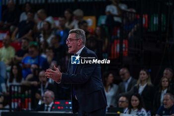 2024-09-21 - Angelo Lorenzetti (Head Coach of Sir Susa Vim Perugia) - SIR SUSA VIM PERUGIA VS GAS SALES BLUENERGY PIACENZA - SUPERCOPPA - VOLLEYBALL