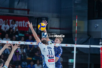 2024-09-21 - Attack of Luka Marttila (Vero Volley Monza) - ITAS TRENTINO VS VERO VOLLEY MONZA - SUPERCOPPA - VOLLEYBALL