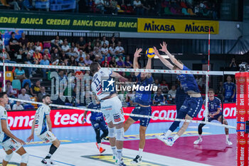 2024-09-21 - Spike of Kamil Rychlicki (Itas Trentino) - ITAS TRENTINO VS VERO VOLLEY MONZA - SUPERCOPPA - VOLLEYBALL