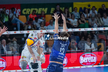 2024-09-21 - Jan Kozamernik (Itas Trentino) vs abriele Laurenzano (Itas Trentino) - ITAS TRENTINO VS VERO VOLLEY MONZA - SUPERCOPPA - VOLLEYBALL