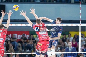 2024-09-22 - 15 Daniele Lavia (Itas Trentino) attack - FINAL - SIR SUSA VIM PERUGIA VS ITAS TRENTINO - SUPERCOPPA - VOLLEYBALL