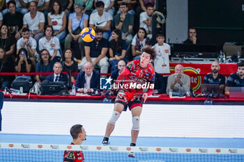 2024-09-22 - 14 Yuki Ishikawa (Sir Susa Vim Perugia) at service - FINAL - SIR SUSA VIM PERUGIA VS ITAS TRENTINO - SUPERCOPPA - VOLLEYBALL