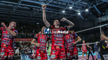 2024-09-22 - 6 Simone Giannelli (Sir Susa Vim Perugia) happiness - FINAL - SIR SUSA VIM PERUGIA VS ITAS TRENTINO - SUPERCOPPA - VOLLEYBALL